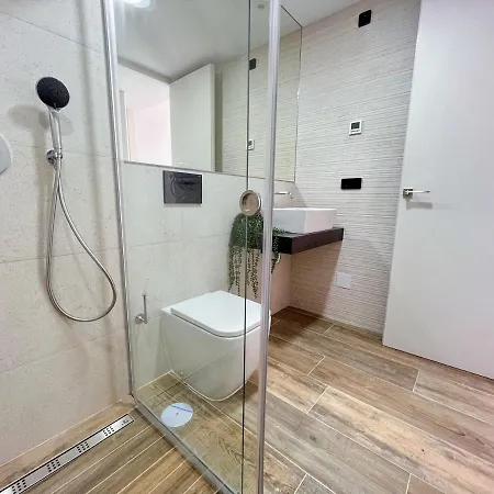 Tropical Ground Floor Pp24 Appartement