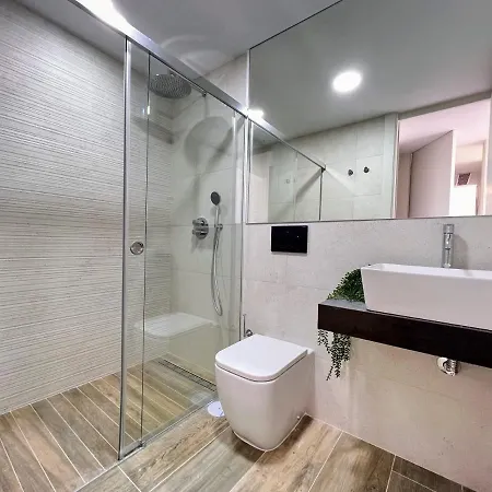 Tropical Ground Floor Pp24